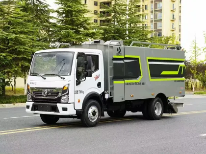Electric Street Sweeper Truck for Efficient Cleaning