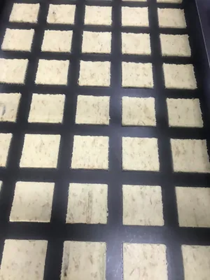 Stainless Steel Cracker Biscuit Machine: Forming and Making Thin Crackers