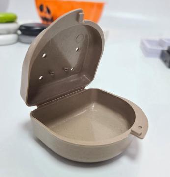 PLA Plastic Dental Retainer Case With Vent Holes
