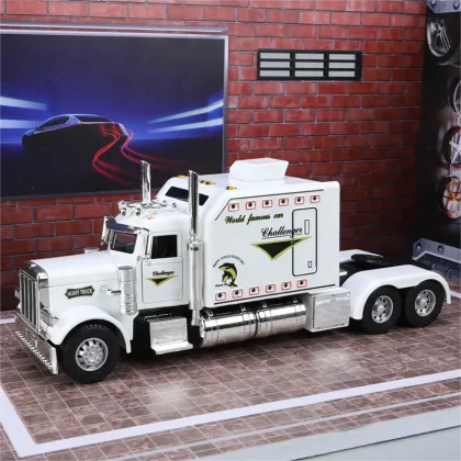 1/24 Peterbilt 389 Alloy Model Truck - Die-cast Toy with Sound & Light