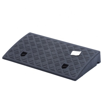 Low Priced Plastic Garage Wheelchair Ramps for Car Driveway Speed Bumps