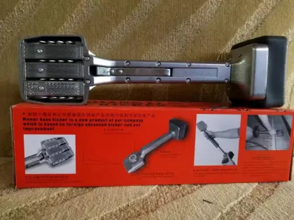 Carpet Knee Kicker and Flooring Tools