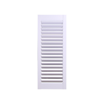 Decorative basswood interior plantation shutter