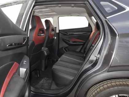 Changan Oushang X5 Luxury