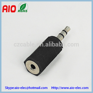 Plastic Jacket 3.5mm 1/8 inch 3 pin stereo plug male to 2.5mm 3.5mm female