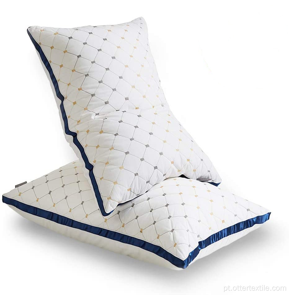 Travesseiro de cama de algodão em tecido caseiro