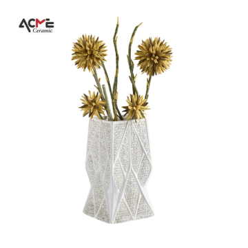 Luxury Nordic Modern Porcelain Tabletop Night Lights and Vases: Elegant Home Decor Accessories