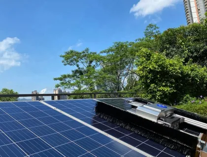 Affordable Wholesale Solar Panel Cleaning Machine with 3-Year Warranty and Autonomous Technology