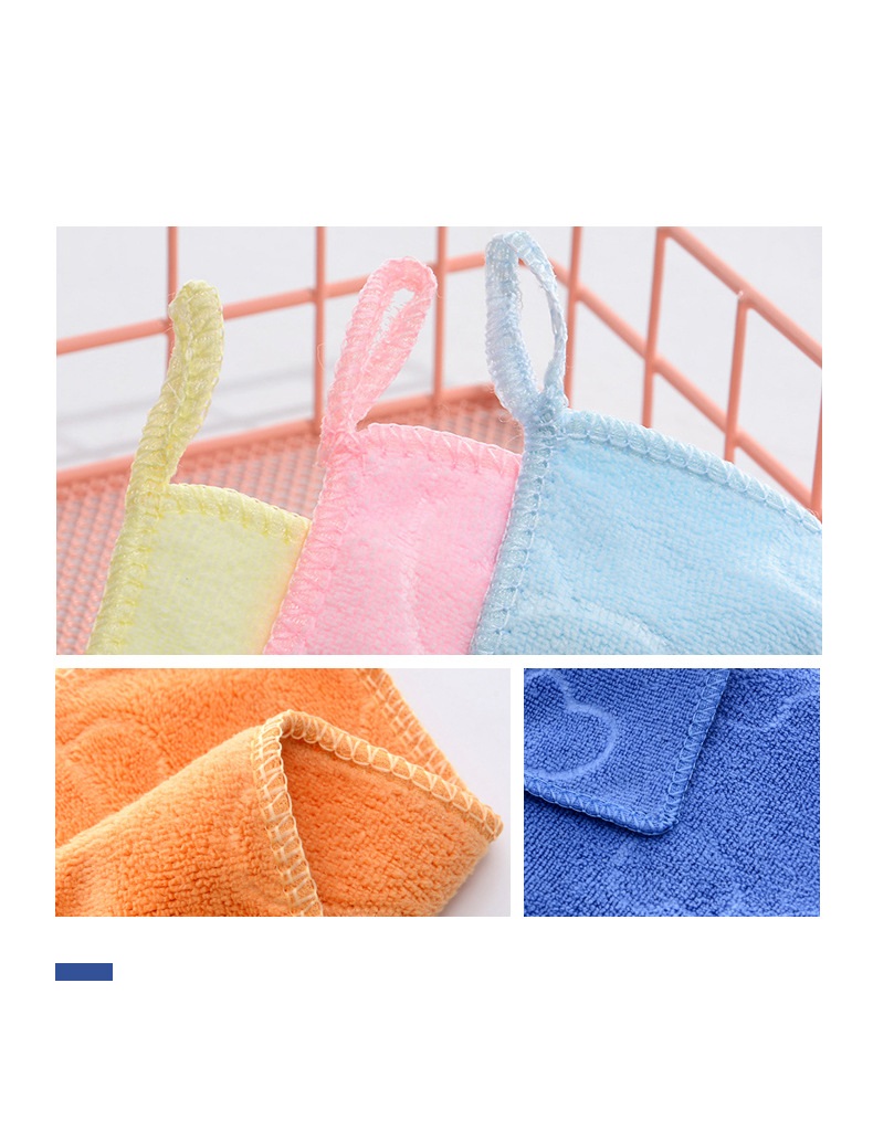 Manufacturers direct 400 square grams of microfiber children's kindergarten cartoon embossed small towel LOGO customized (4)