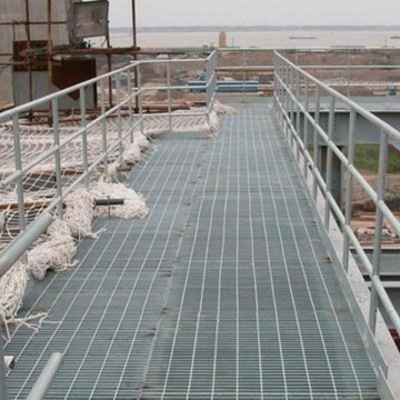 Grade de aço composta de cobertura para degraus de escada