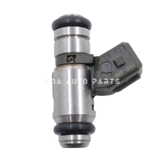 2 Pin 4 Holes Petrol Fuel Injector Nozzle IWP044 for VW Polo, Golf, Santana Engine Parts