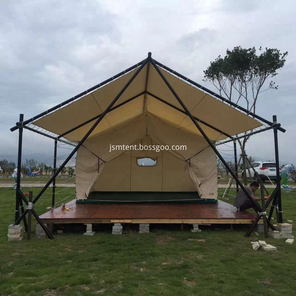 Large bell-shaped camping tent