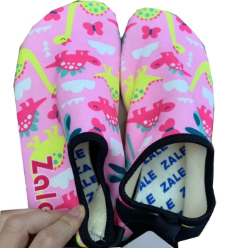 China Supplier of Anti-Skid Lightweight Comfortable Neoprene Water Aqua Swimming Diving Shoes