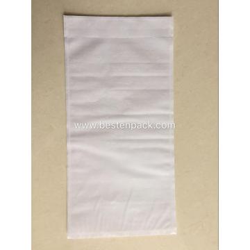 Envelope branco sem impressão