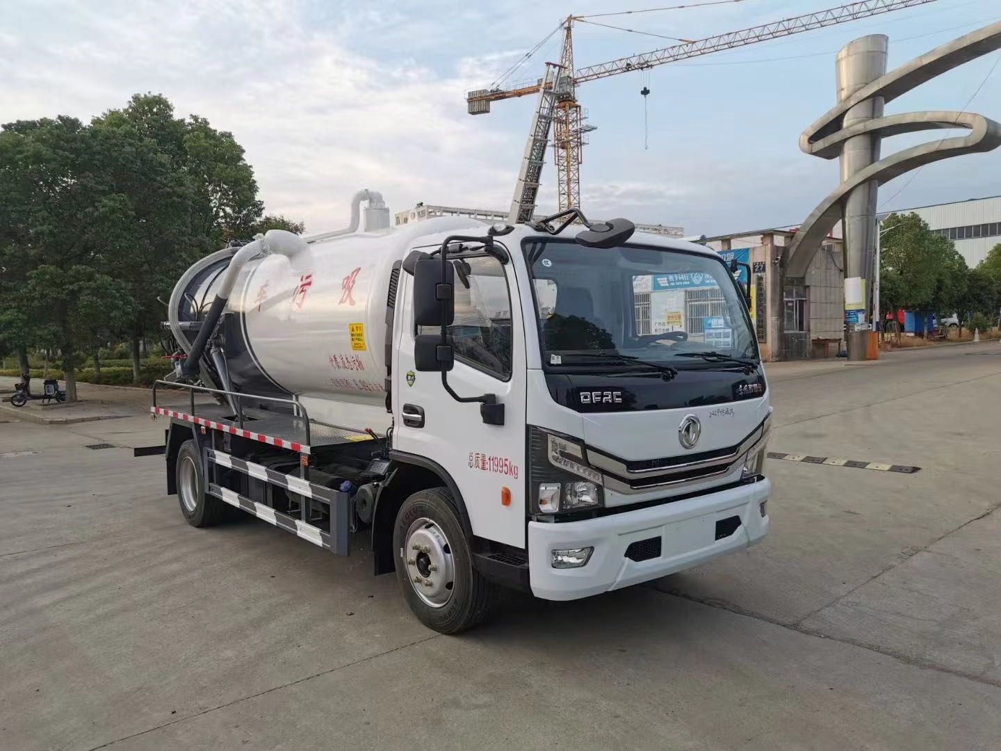 Reliable Vacuum Sewage Suction Truck Transmission Mechanism