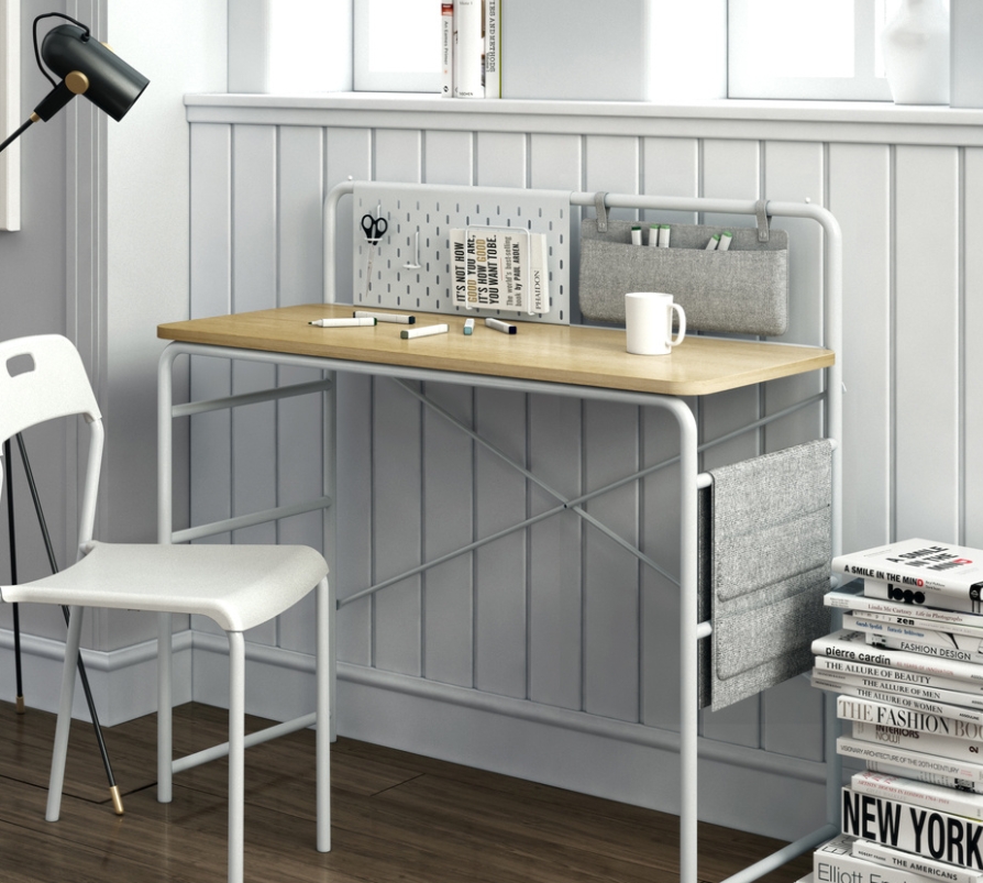 Finding the Perfect Fit: What Size Desk is Best for Your Home Office?  