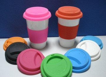 Food Grade Durable Silicone Drink Cup with Lid (Flying-131501)
