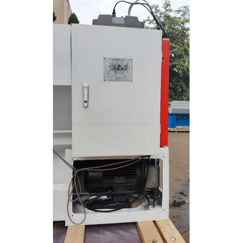 Tornio con motore ad alta precisione C6232A