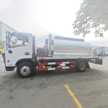 Dongfeng 4x2 6CBM Caminhão de manutenção de rodovias de distribuidor de asfalto