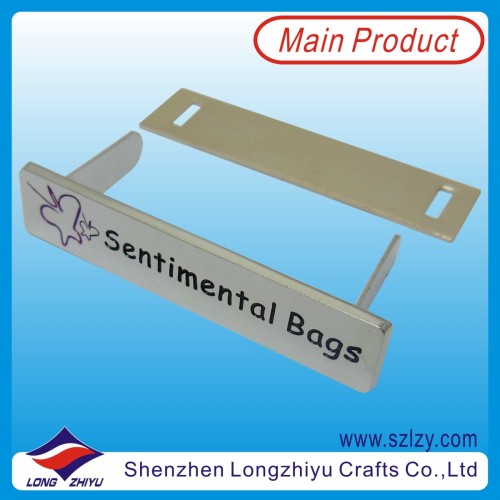 Customized Silver Engraved Logo Label for Handbag (LZY-10000368)