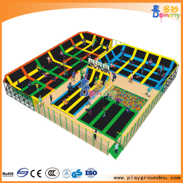 2016 kids funniest amusement in China indoor used trampoline playground
