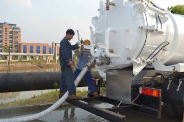Suction-only Sludge Vacuum Trucks