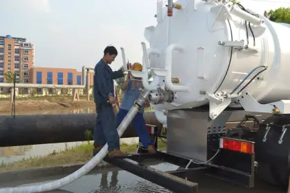 Suction-only Sludge Vacuum Trucks