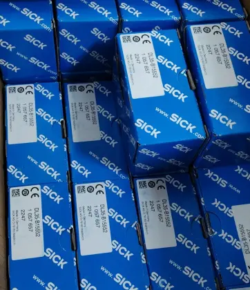 SICK Original GR18 Series KT5W-2P1116 High Precision Optical Sensor