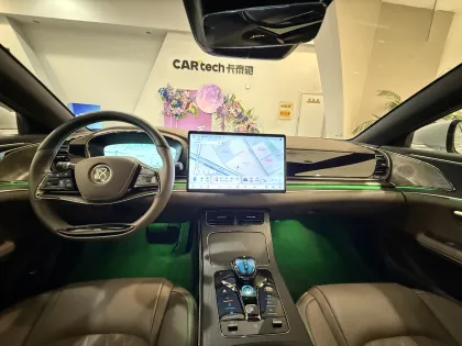 2024 BYD Han DM-i Glory 121KM Premium