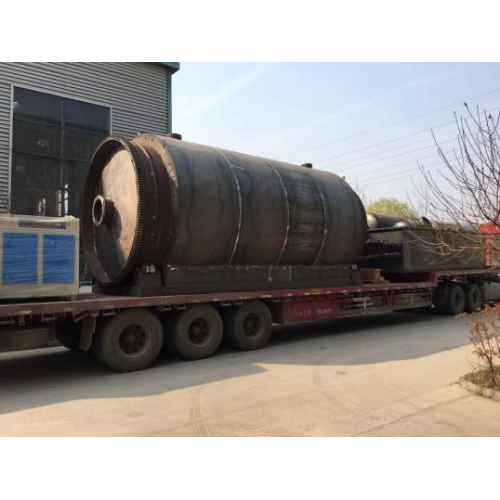 Waste tyre and plastic pyrolysis machine