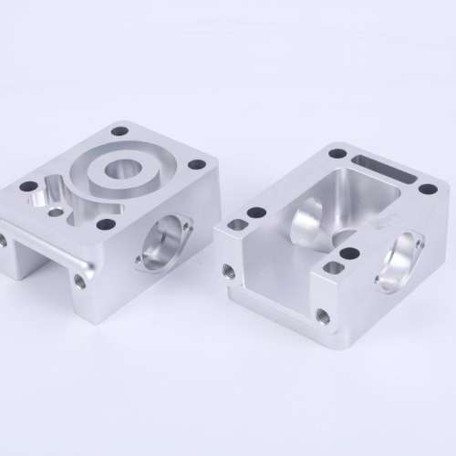 China Aluminum metal precision cnc machined Milling Driliing parts Supplier