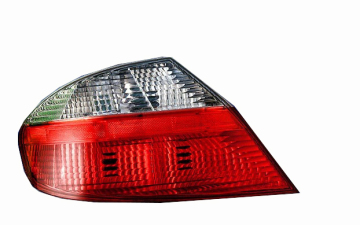 Injektionsform für die Verarbeitung von Kunststoffteilen für Automobilteile