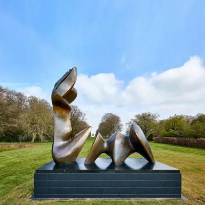 High quality bronze henry moore sculpture