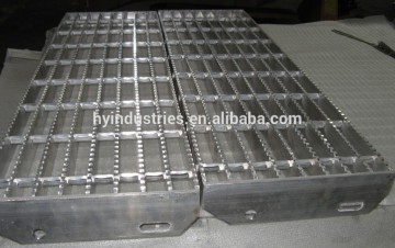 6063-T6 good quality aluminum stair treads