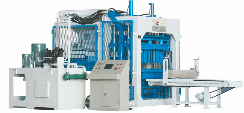 Fully Automatic Concrete Brick/Block Making Machine for Making Cement Bricks Material (QT6-15)