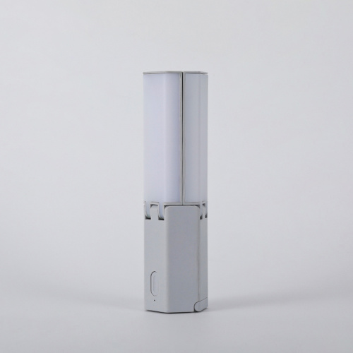 Luz de acampamento dobrável recarregável portátil