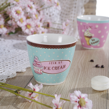 The unique design ice cream bowl