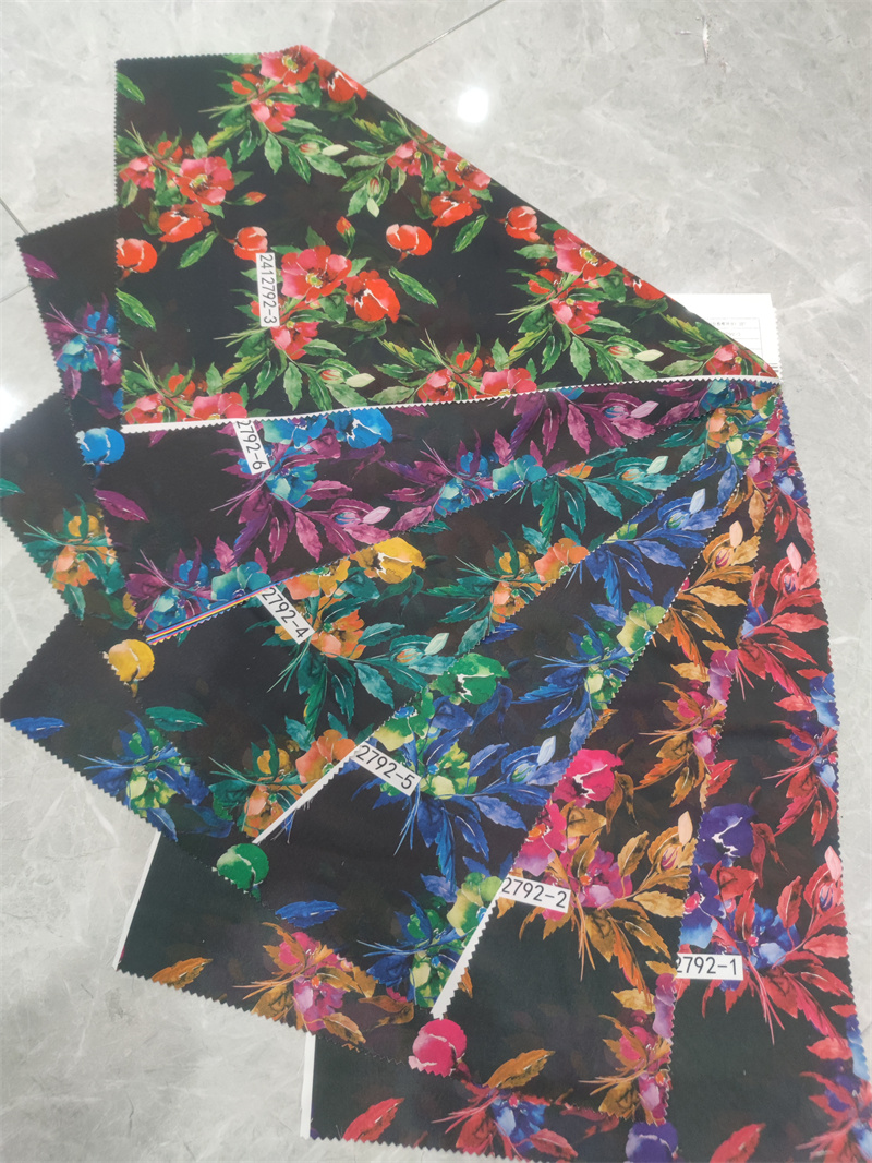 tessuti in poliestere woven polyester fabrics