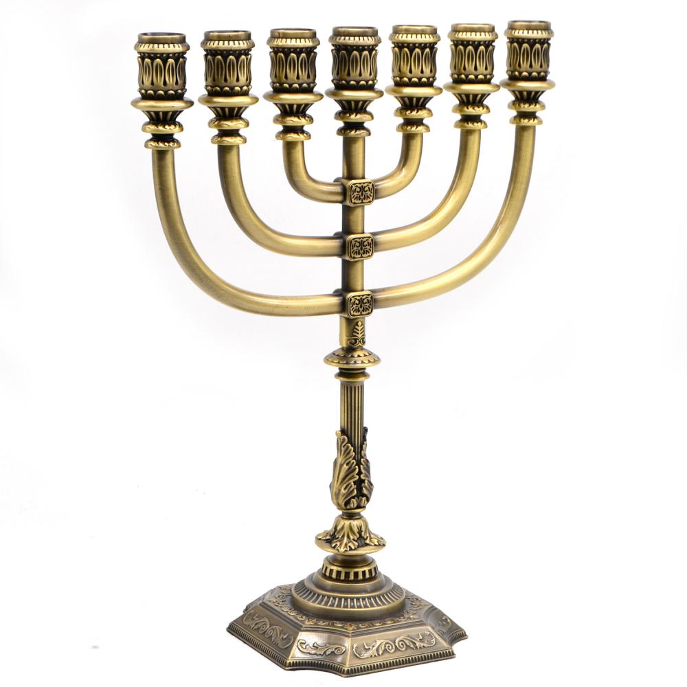 Titulares de velas de cobre para Hanukkah