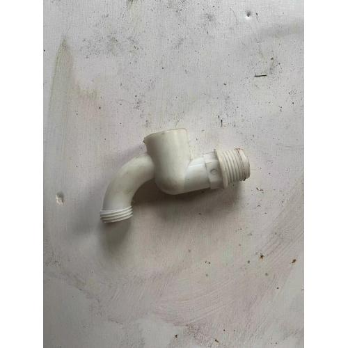 sprayer nozzle for garden hose