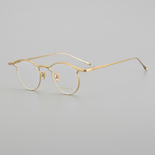 Polygonal Titanium Eyeglass Frame