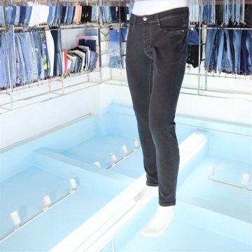Schwarze Männer schlanke Jeans Großhandel