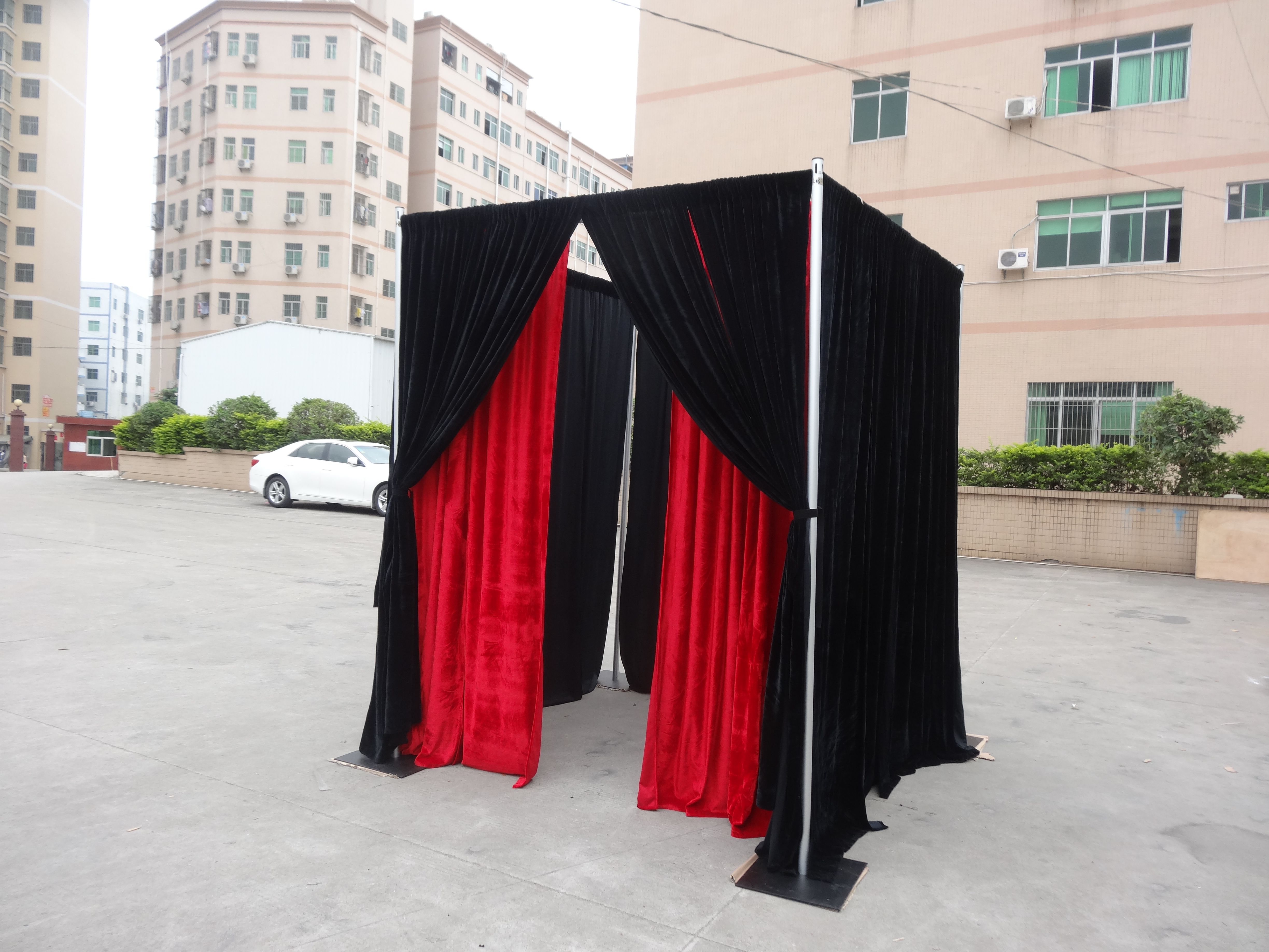 Photo booth enclosure