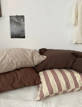 Breathable Anti Slip Pillow Cover