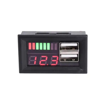 Voltmètre d'affichage numérique à LED mini pour les véhicules DC 12V avec sortie USB 5V2A