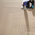 Herringbone/Fishbone Oak Engineered Wood Pisos