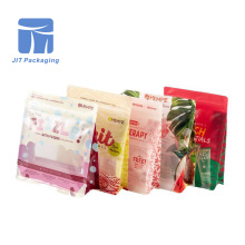 El embalaje de las bolsas de cosméticos se puede personalizar.