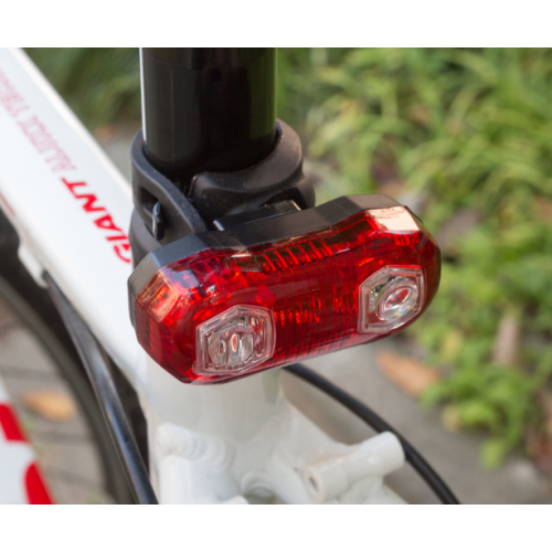 2021 Lámpara de bicicleta trasera Bici USB LED LIGHT