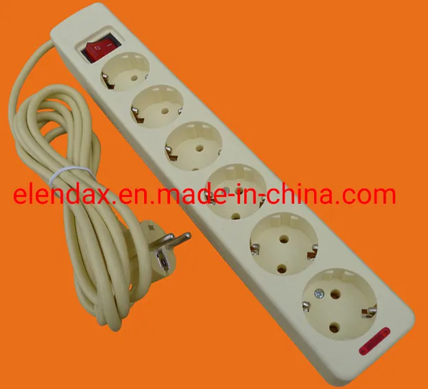 4-контактная удлинительная розетка европейского типа с заземлением (E5004E)