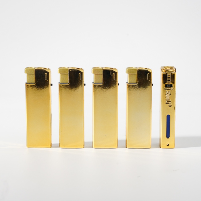 Jet Flame Fashion Piezo Ligher с металлической крышкой